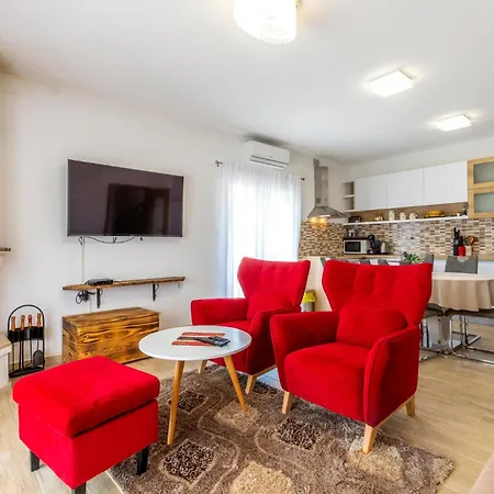 Casa vacanze Amazing In With House A Mountain View Vrlika