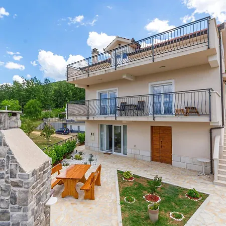 Holiday home Amazing In With Wifi